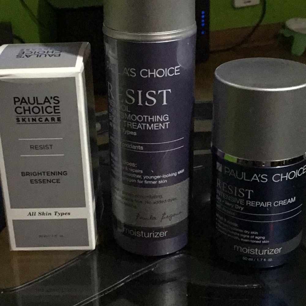 Paula’s Choice Resist Moisturizer Brighten Bundle